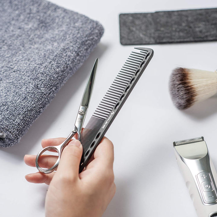 HYOUJIN 605 Black Carbon Fine Cutting Comb 230 Heat Res