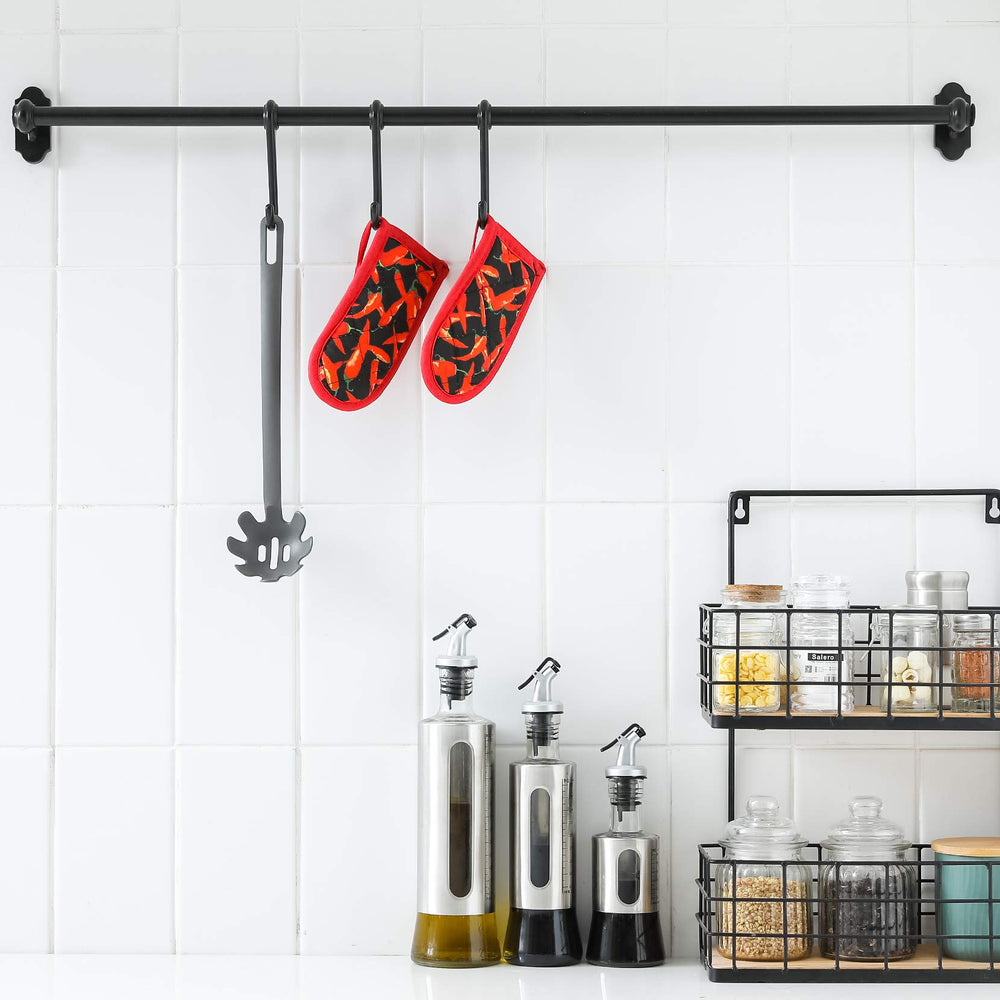Cast Iron Skillet Handle Covers,Pot Handle Covers Heat Resistant,Pot Holders for Kitchen Heat Resistant,Machine Washable Handle Mitts,2 PCS(Red Pepper)