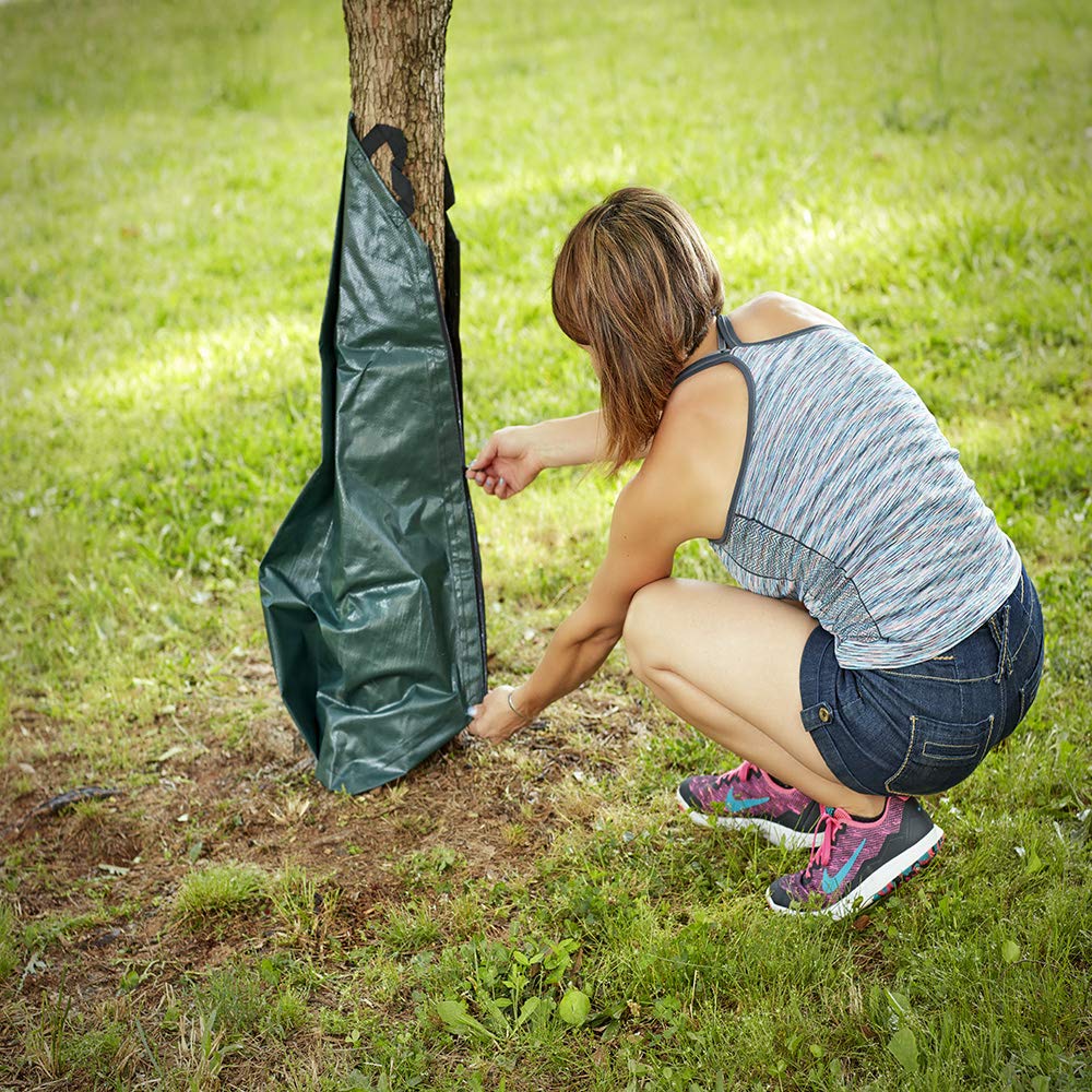 Greenscapes Tree Watering Bag with Micro-Perforated Sea