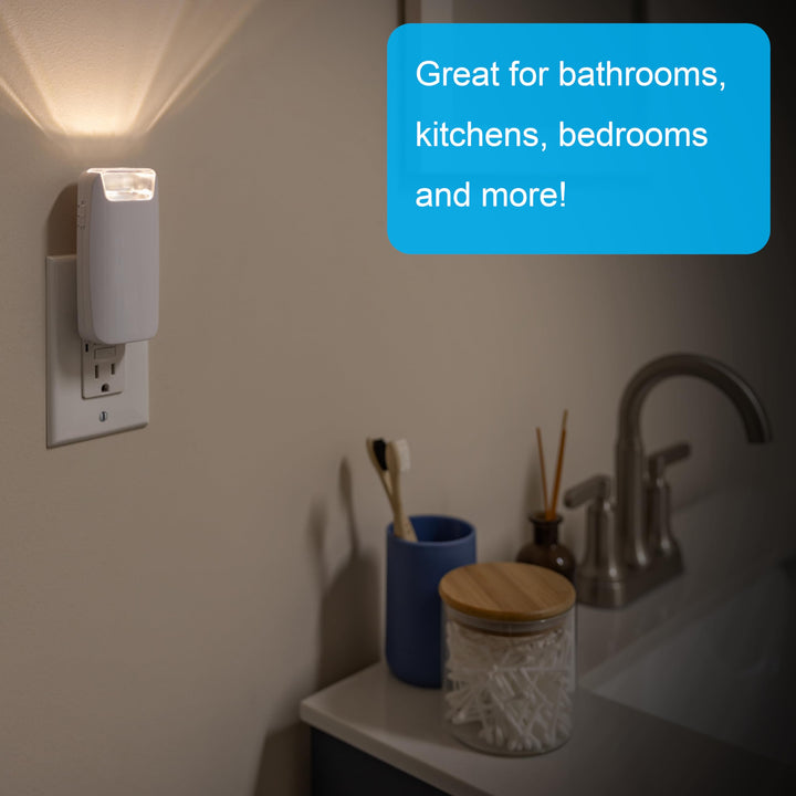 GE 4-in-1 LED Power Failure Light, 1 Pack, Plug-In, Dusk-to-Dawn Sensor, Auto On/Off, 40 Lumens, Functions as an Emergency Flashlight, Task Light, LED Night Light, & Power Failure Light, White, 37373