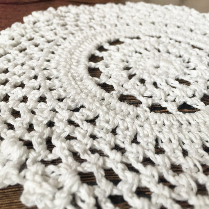 7 Inch 4pc Handmade Round Crochet Cotton Lace Table Placemats Doilies Value Pack, Mix, Beige (4pc-7 Inch Beige)