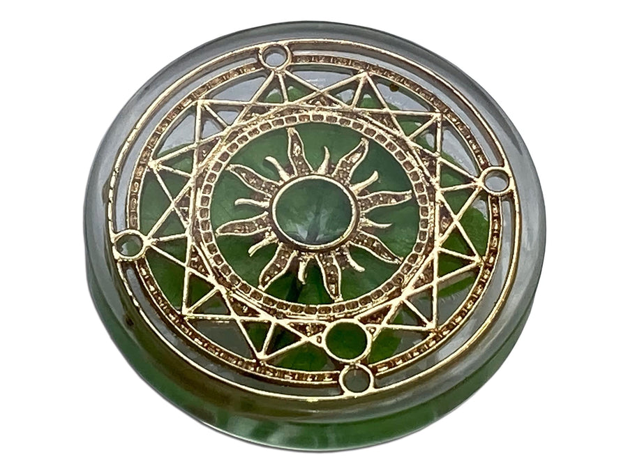 Real Four Leaf Clover Good Luck Pocket Token, Preserved, 1.25”, Including Metal Ornament (Magic Circle of The Sun)