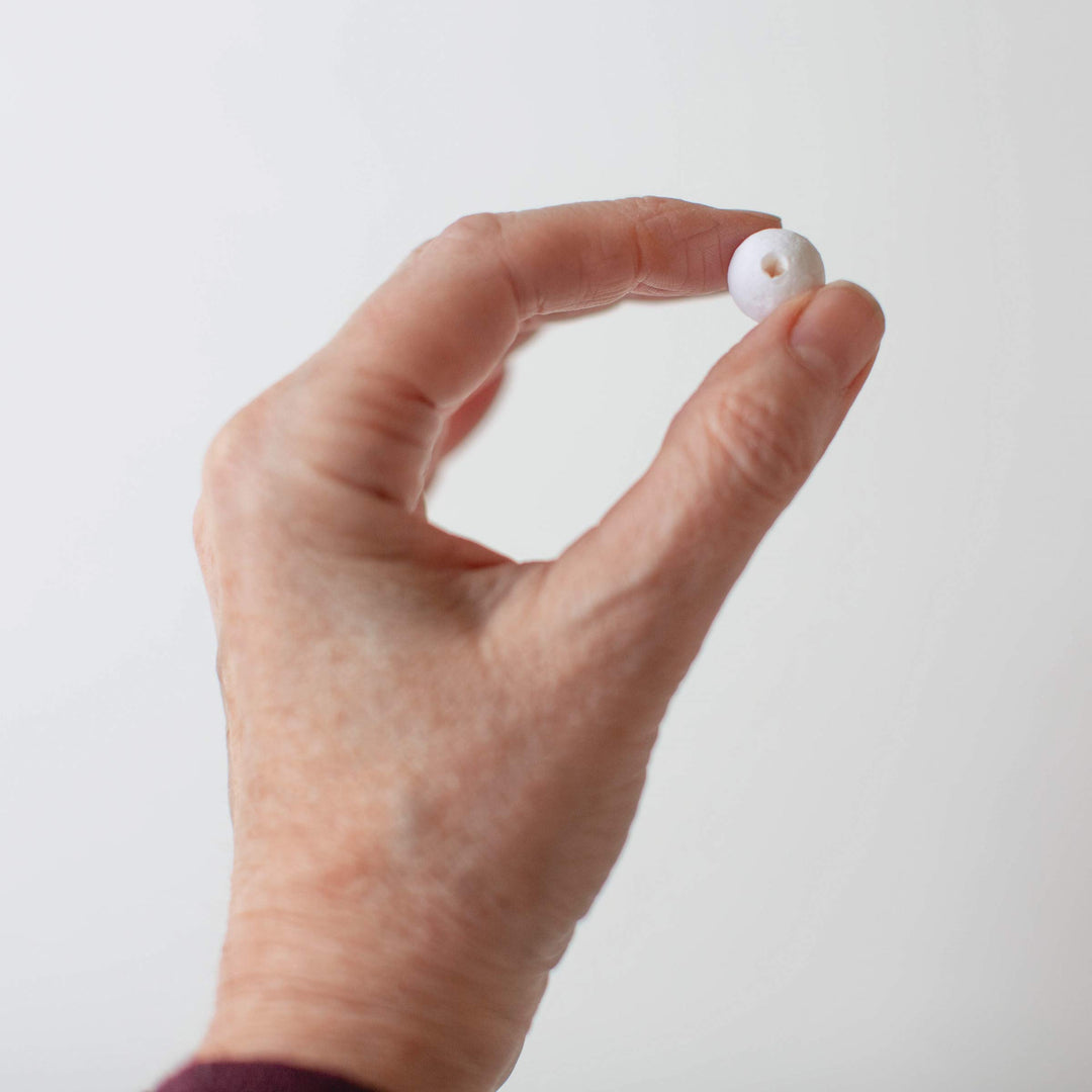 PLG42001 Cotton Spun Paper Balls, 15 mm, White 24 Count