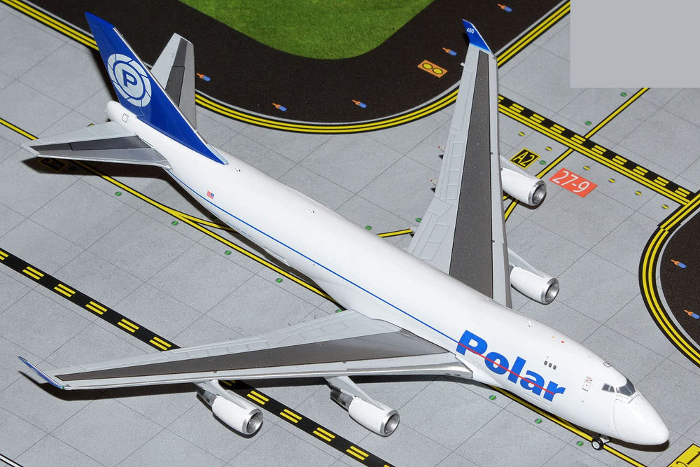 GJPAC2013 Polar Air Cargo Boeing 747-400F N450PA; Scale 1:400