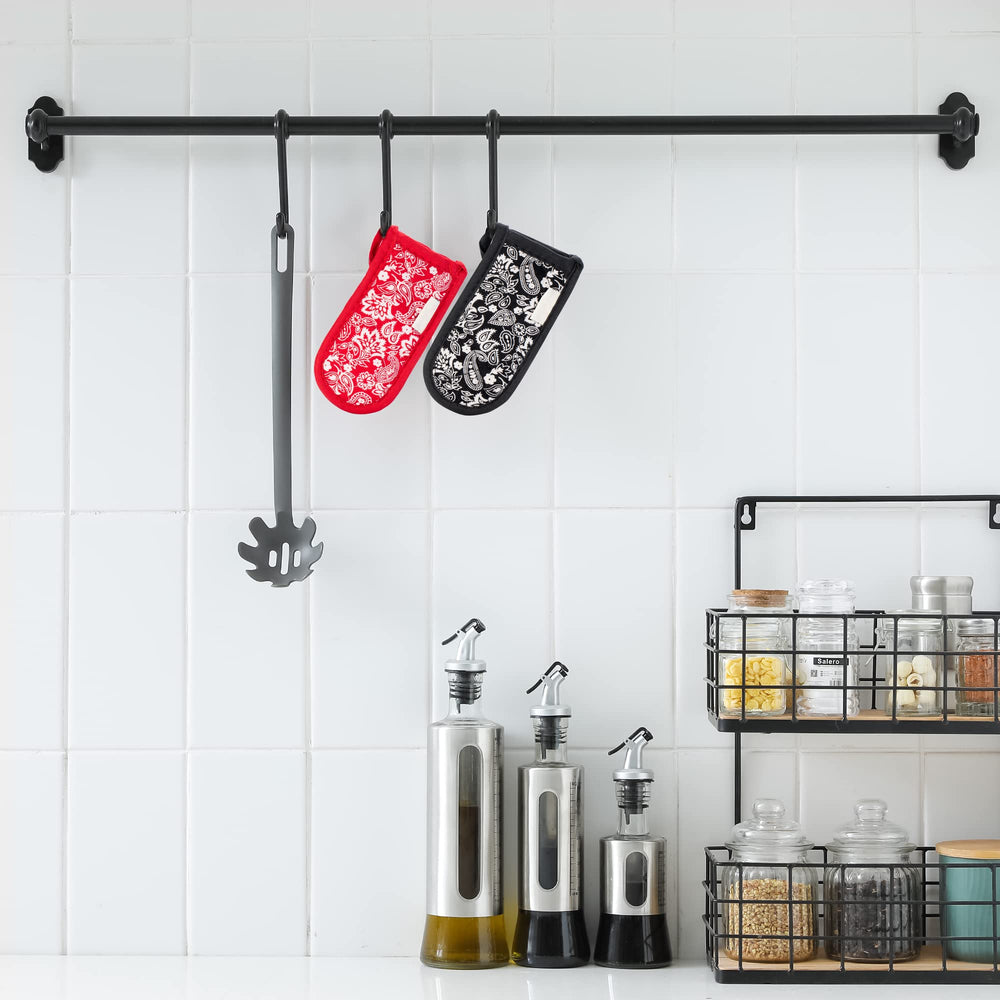 Cast Iron Skillet Handle Covers,Pot Handle Covers Heat Resistant,Pot Holders for Kitchen Heat Resistant,Machine Washable Handle Mitts 2 PCS (Prints)