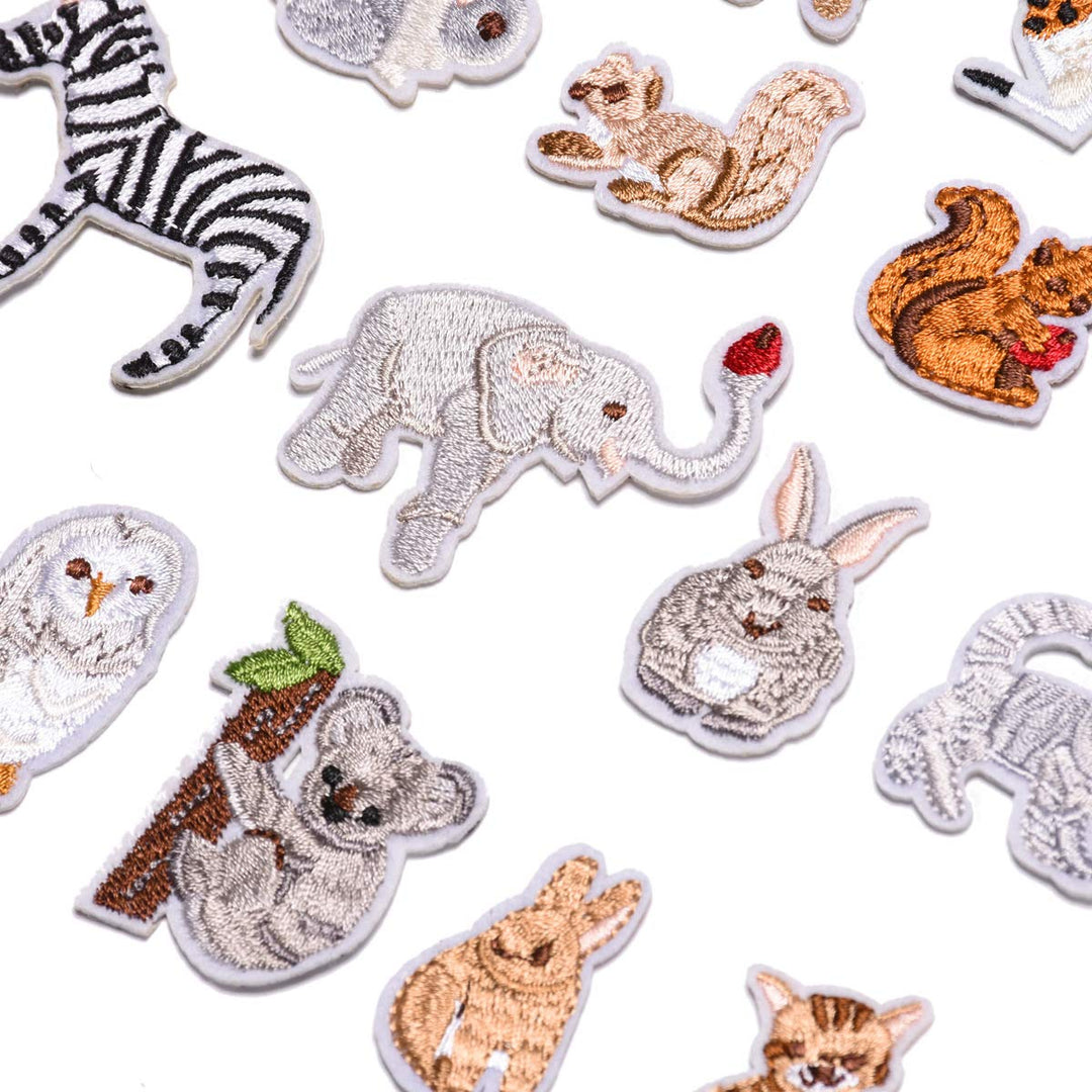 21 Pieces Zoo Animals Iron on Patches Cute Embroidered Panda Giraffe Lion Flamingo Squirrel Rabbit Sewing Patches Appliques for Shoes Clothes Backpacks Embellishments