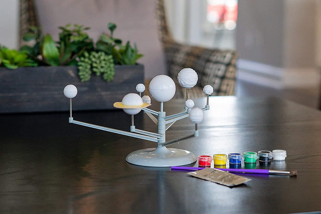 4M Solar System Planetarium - DIY Glow In The Dark Astr