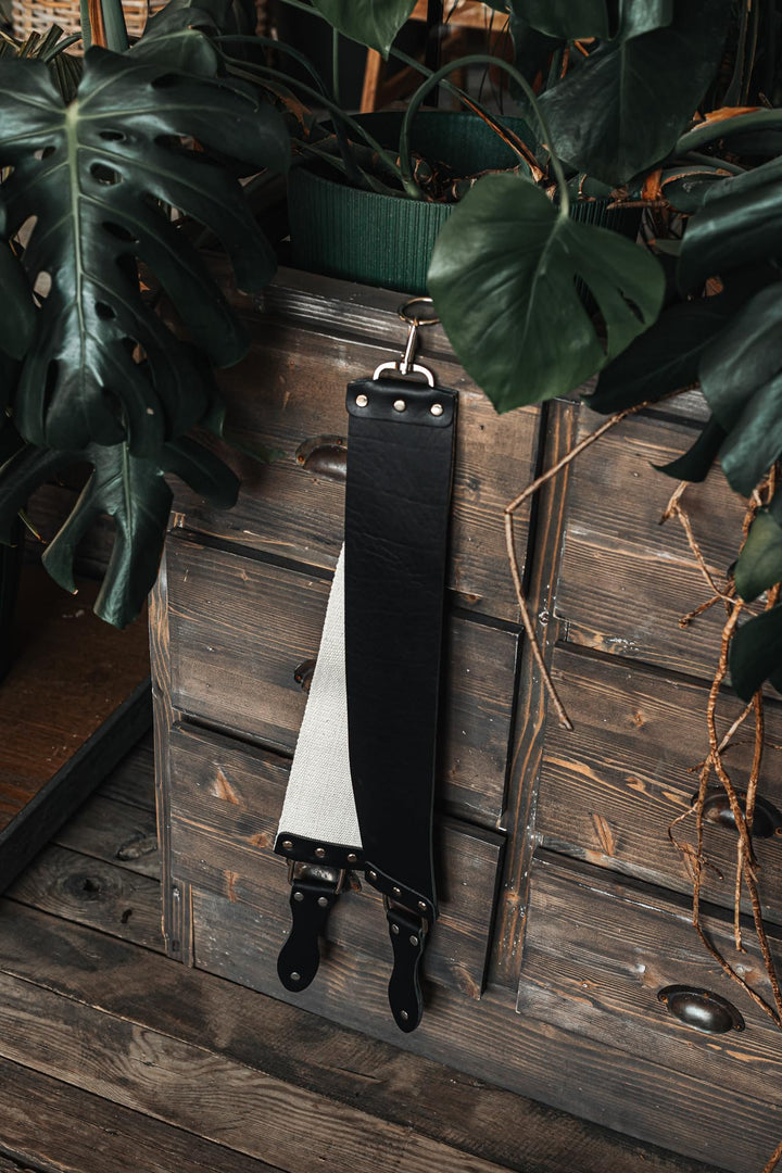 Razor Strop - Barber&#39;s Latigo Leather Straight Razor Strop. Dual Strap that will be a Great Addition for Any Straight Razor. PREMIUM LEATHER Strop for Sharpening. (Black)