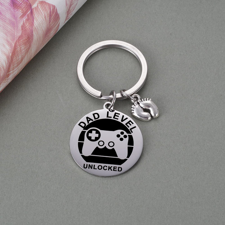 New Expecting Dad First Time Father&#39;s Day, Daddy to be, Soon to be New Dad Announce Pregnancy, Dad Unlocked Key Chain with Baby Footprint Charm