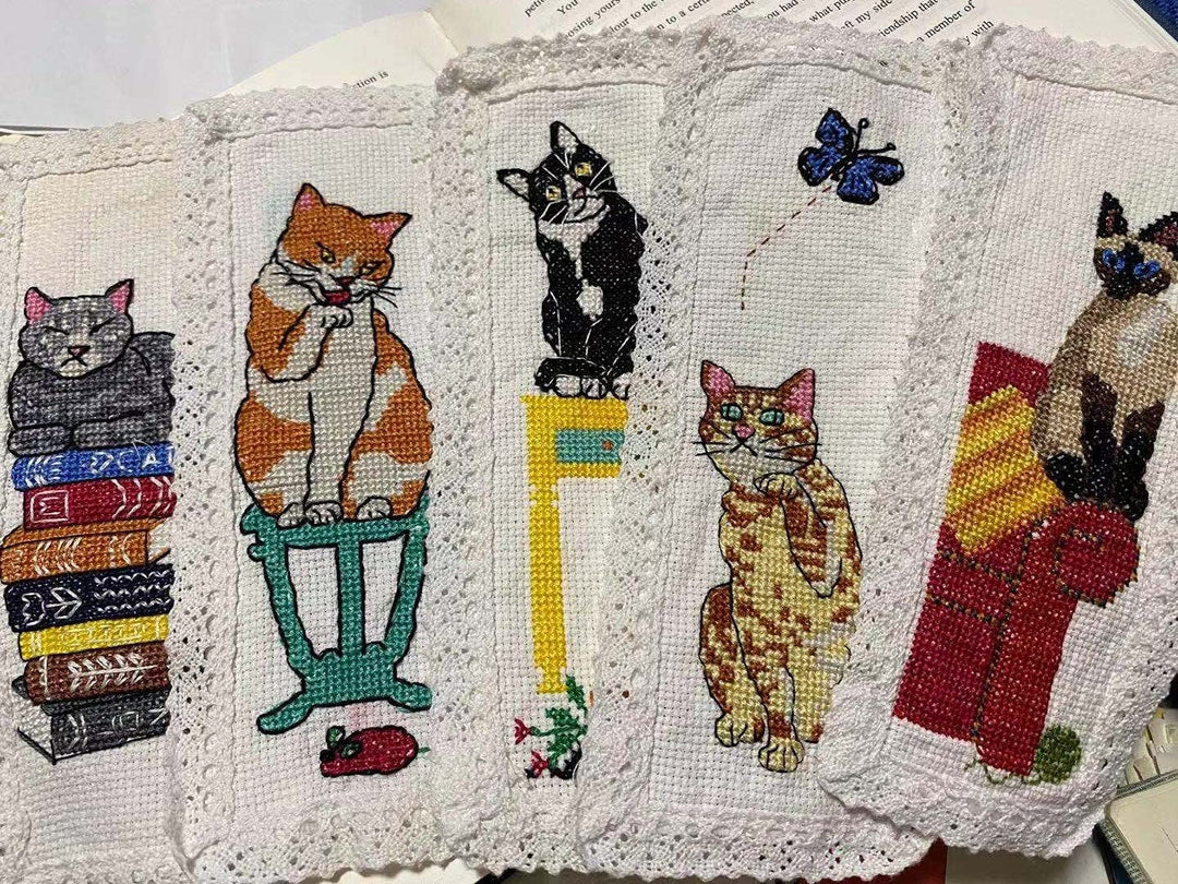 7 pcs of, Meow, Meow,The Cats Bookmark Cross Stitch Kits, 100% Cotton Thread, aida Fabric Bookmark DIY, Cat Cross Stitch Bookmark