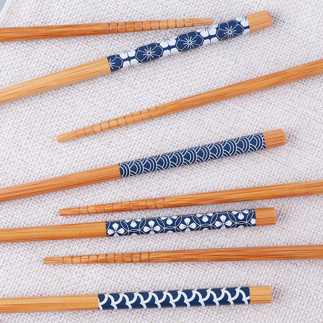 5 Pairs Natural Bamboo Chopsticks Reusable Classic Japanese Style Chop Sticks Gift Sets, Dishwasher Safe, 8.8 Inch/22.5cm