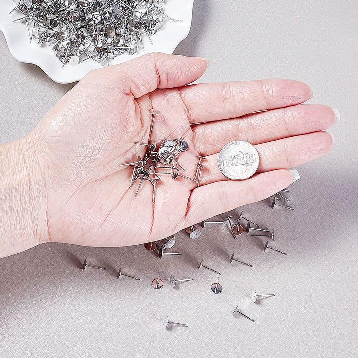 500 Pieces Stainless Steel Flat Round Blank Peg Earrings Posts Flat Pad Ear Stud Components Earring Making Findings (12x6mm, Pin: 0.6mm)