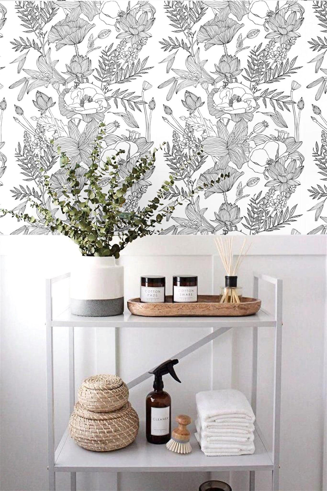 Black White Elegant Modern Lotus Lily Leaf Peel and Stick Wallpaper Self-Adhesive Prepasted Wallpaper Wall Mural Wall Decor (17.7“x118”, Black/White)