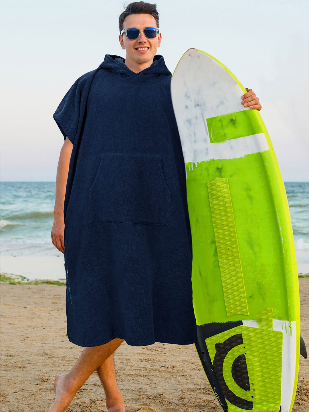 SUN CUBE Surf Poncho Changing Robe with Hood, Thick Quick Dry Microfiber Wetsuit Changing Towel for Surfing Beach Swim Outdoor Sports Men, Absorbent Wearable Towel Cover Up with Pocket, Navy Blue