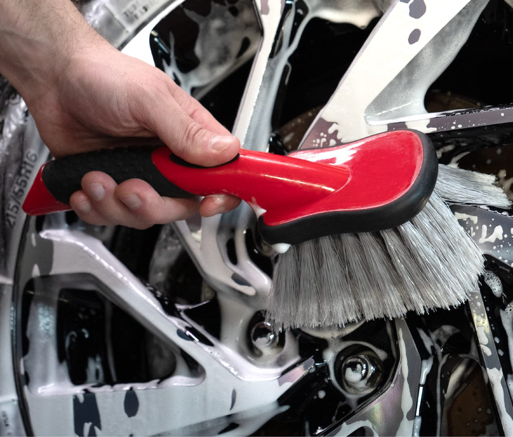 Mothers Car Wash Brush, Wheel and Fender Brush, Short H