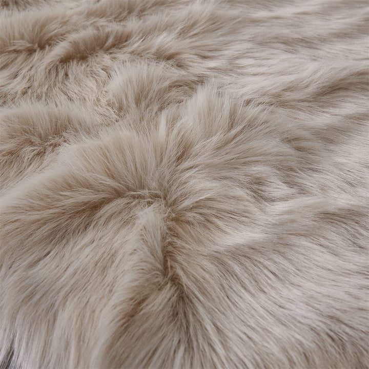 Area Rug Faux Fur Sheepskin Beige for Home Bedroom, Fluffy Small Fuzzy Furry Shaggy Rug for Living Room 2 x 6 Feet