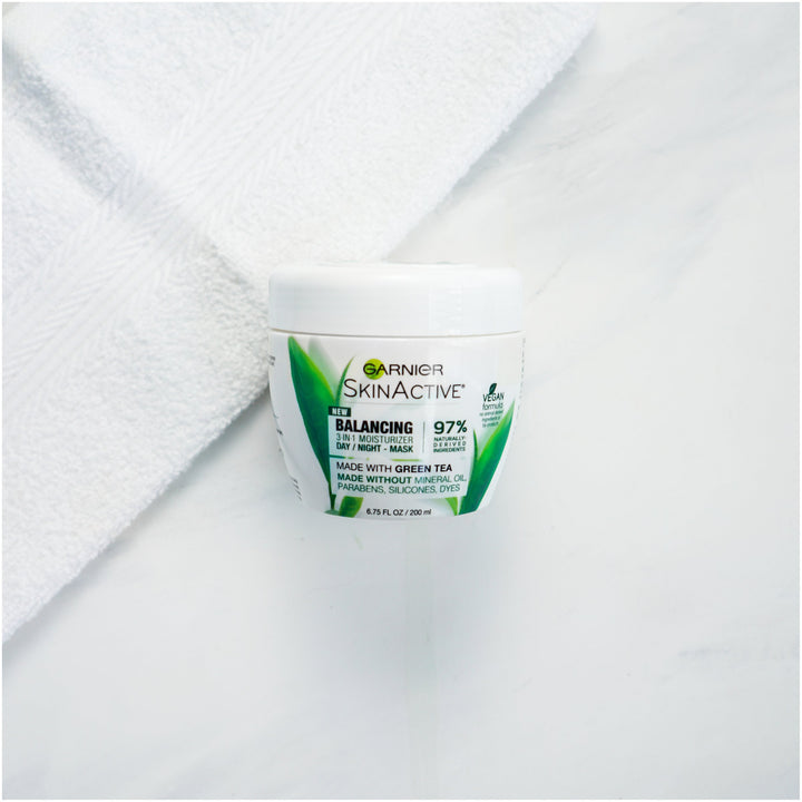 SkinActive 3-in-1 Face Moisturizer with Green Tea, Oily Skin, 6.75 fl. oz.