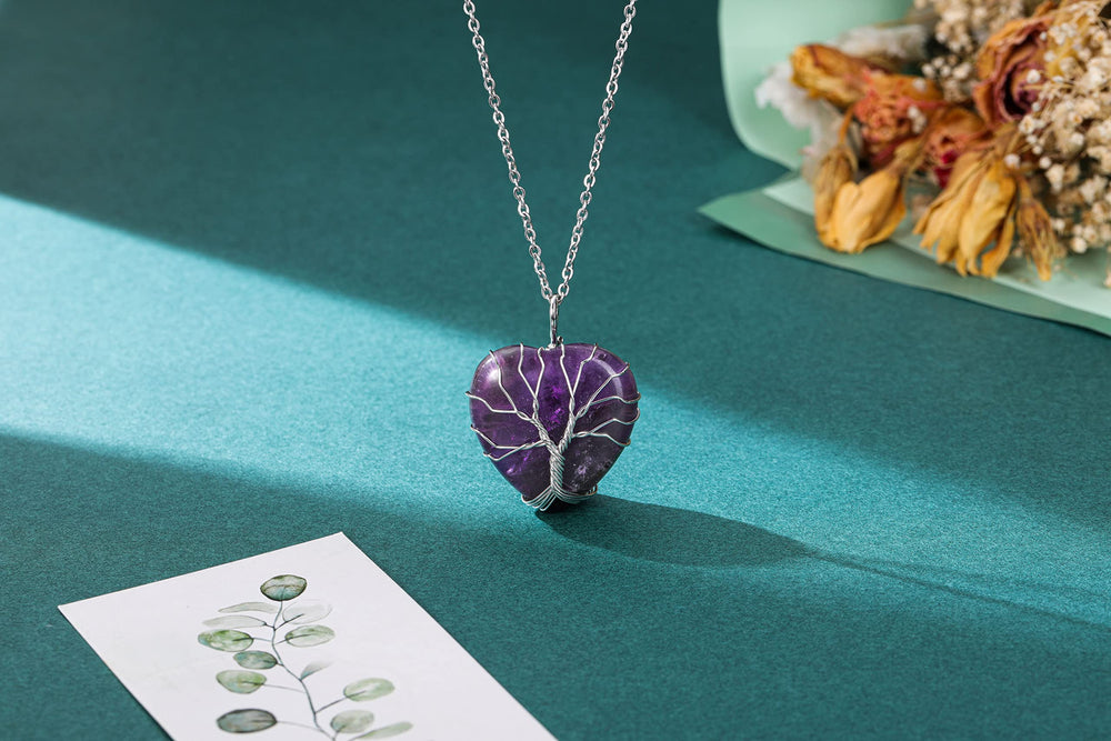 Natural Green Aventurine Healing Crystals Necklace Silver Tree Of Life Wire Wrapped Heart Shape Stone Pendant for Womens Girls Ladies