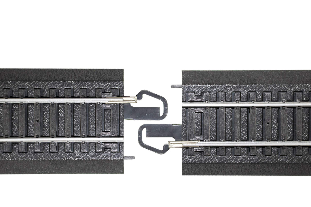 Bachmann Trains - Snap-Fit E-Z Track 18” Radius Curved Track (4/card) - Steel Alloy Rail With Black Roadbed - HO Scale