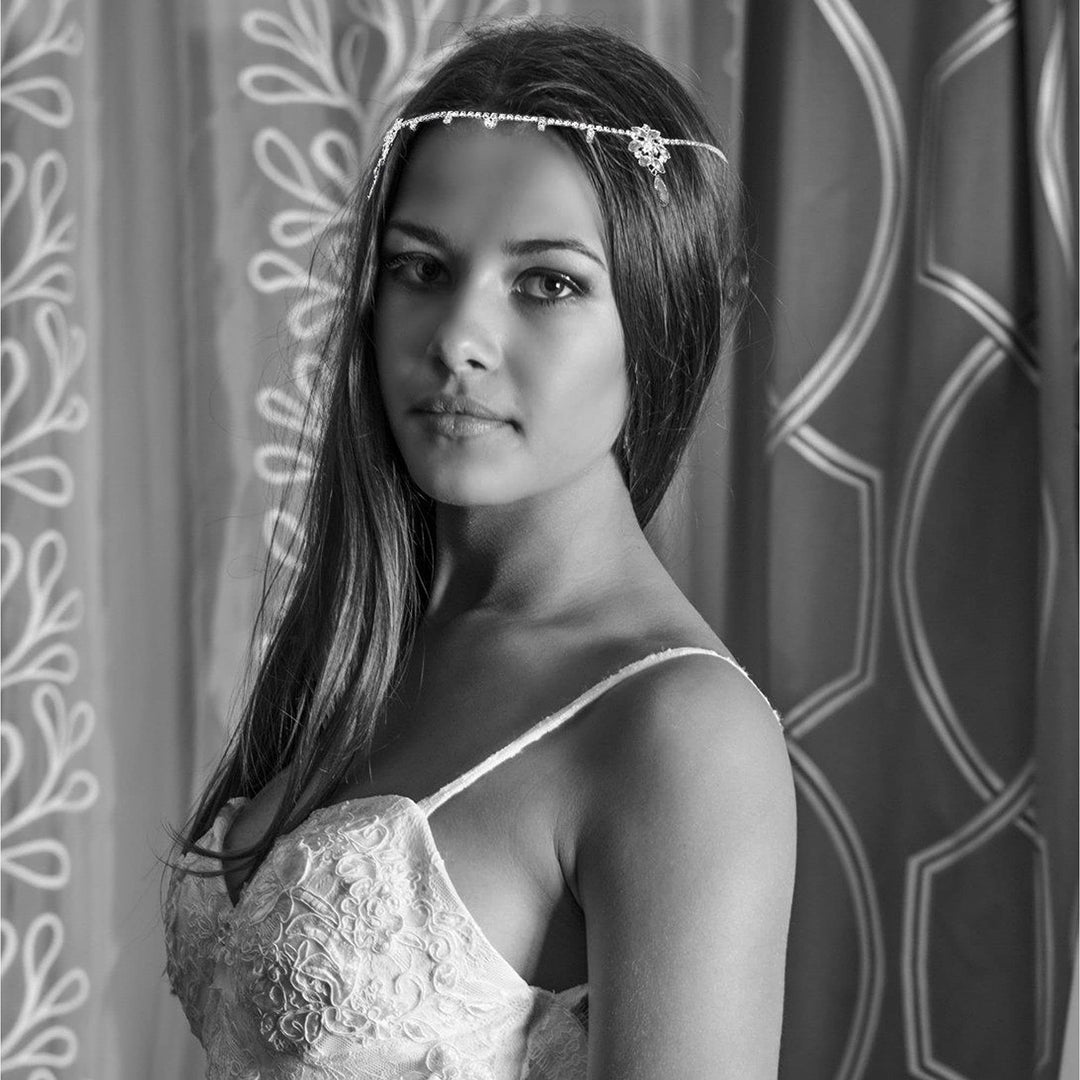 Rhinestone Head Chain - Pendant Headpiece, Jewelry Headband with Chain for Bachelorette Parties, Bridal Showers, Engagement Parties, Silver - 28.9 x 1.5 Inches