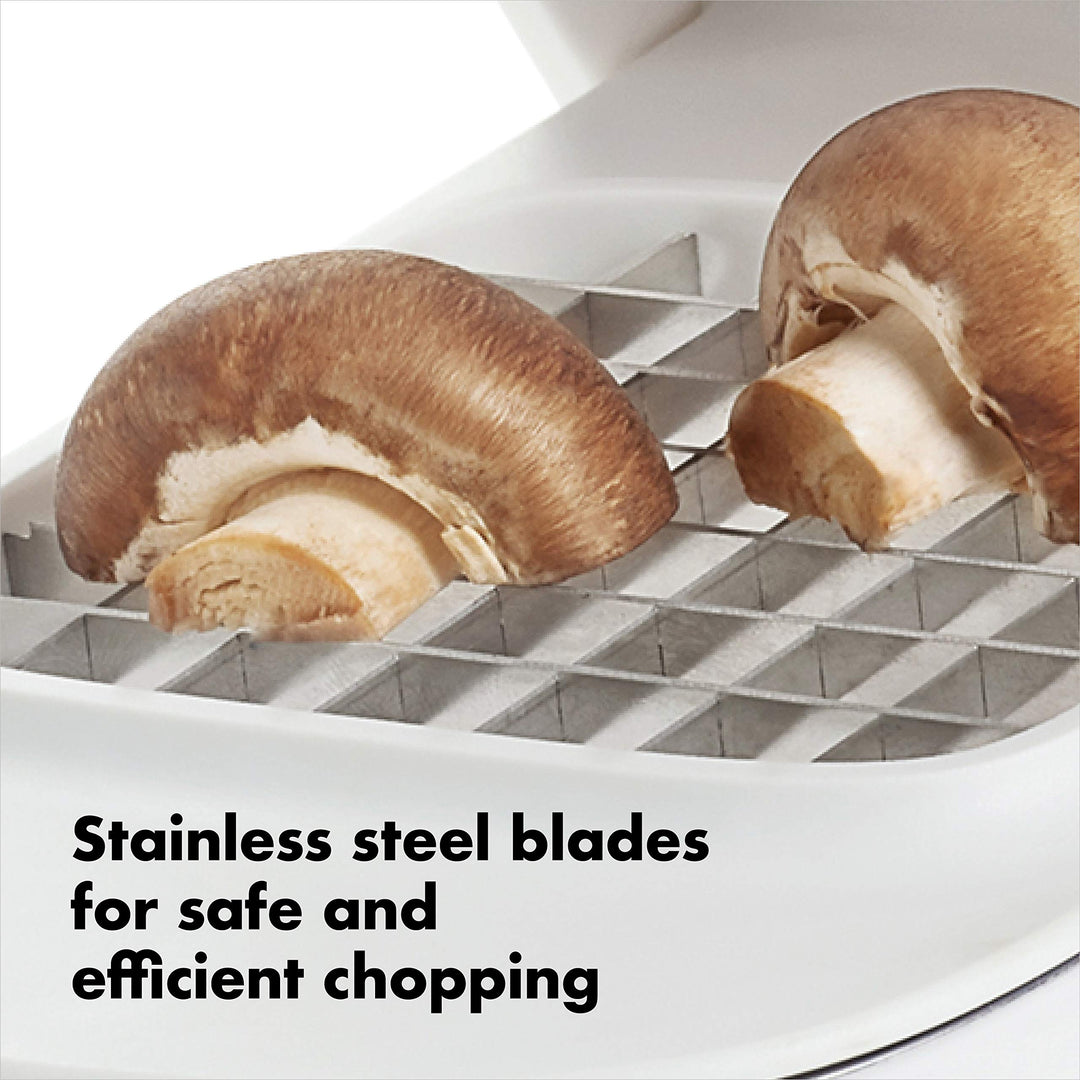 Good Grips Vegetable and Onion Chopper with Easy Pour Opening White