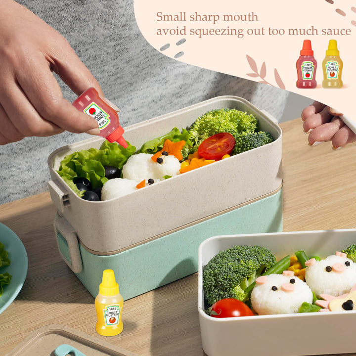 4 Pieces Mini Ketchup Bottles, 25ml Refillable Salad Dressing Tomato Ketchup Mayo Syrup Squeeze Containers Bottle, Plastic Portable Squeezable Squirt Condiments Jars for Kids Adults Bento Box