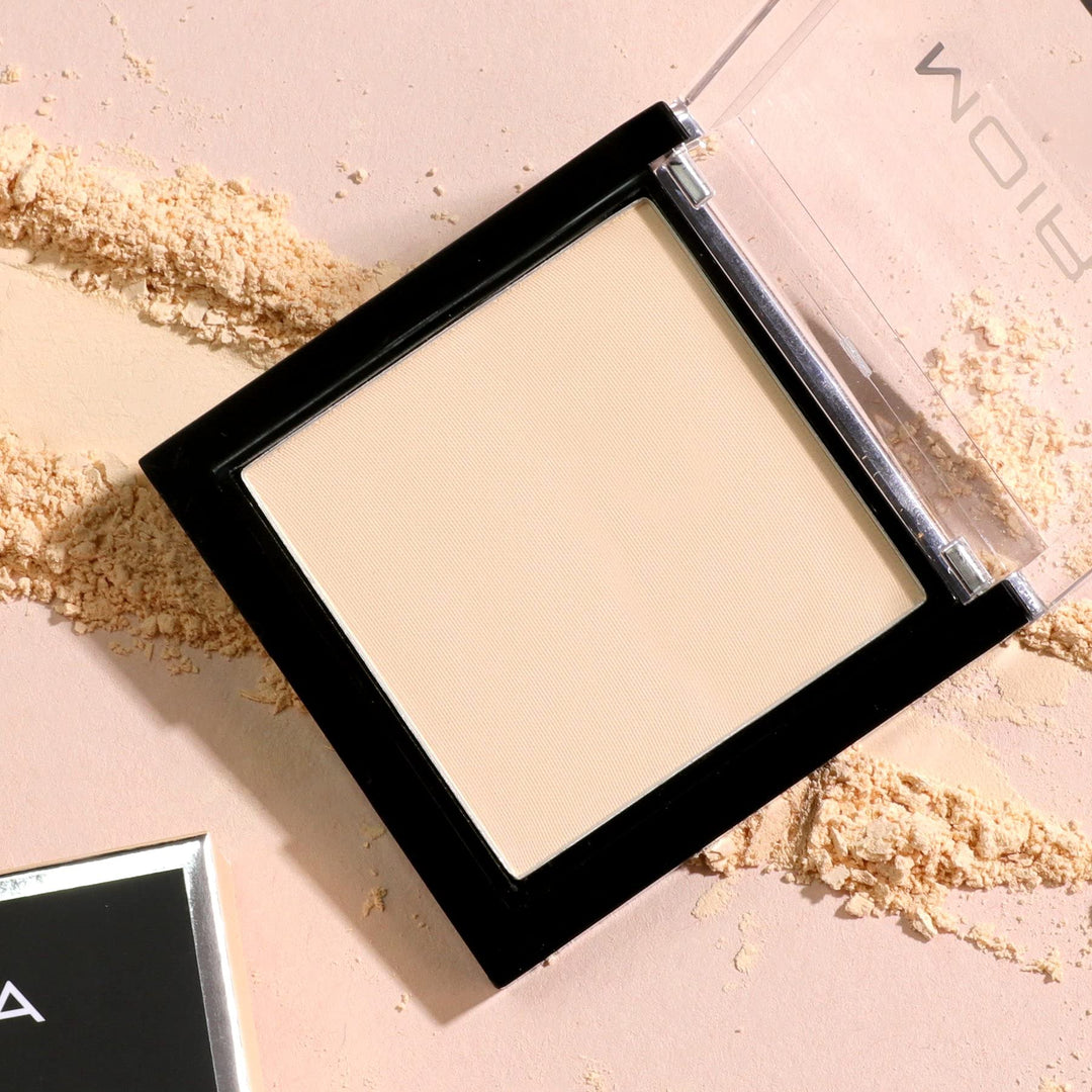 MOIRA LAVISH PRESSED FINISHING POWDER (BANANA)