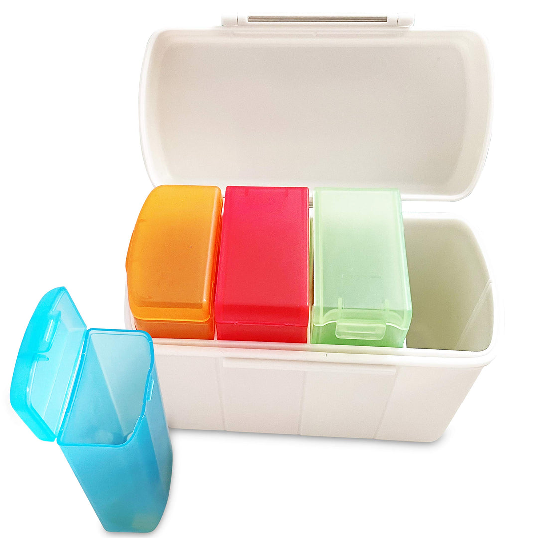 QCEED Lightproof Pill Box, 4 BPA-Free Pill Cases, Porta