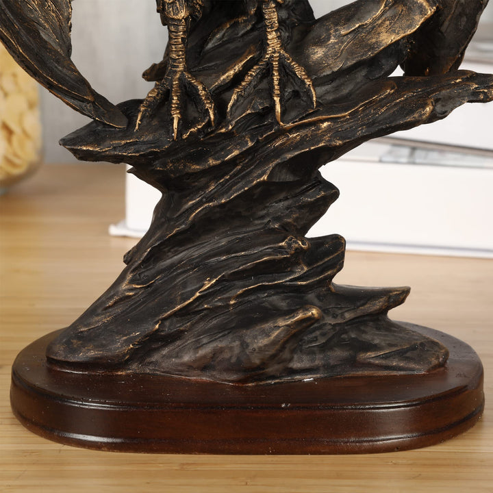H&amp;W 10.25 Tall Patriotic Eagle On Rocks Statue Wild Bird Eagle Decorative Bronze Patina Resin Figurine