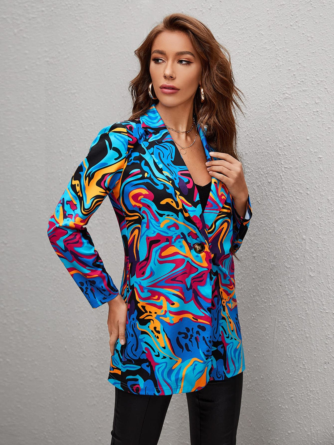 WDIRARA Women&#39;s Graphic Print Blazer Button Ope