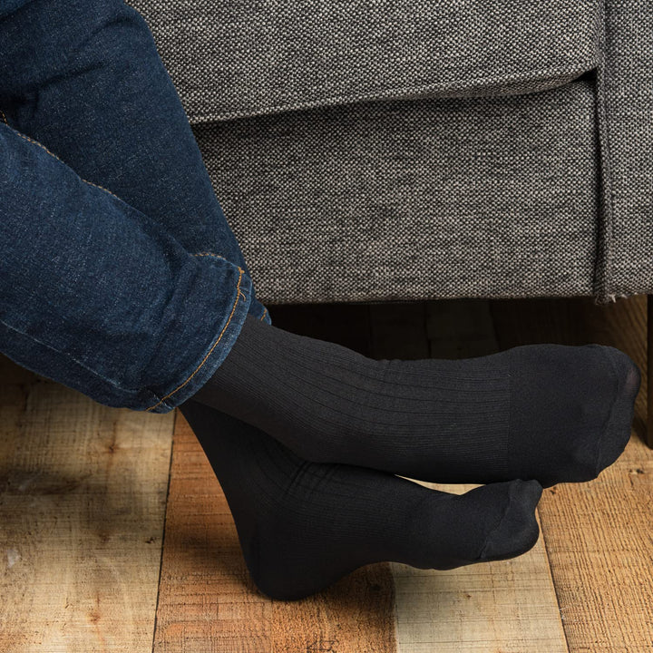 Men&#39;s USA Made Graduated Compression Socks 20-30 mmHg Firm Pressure Medical Quality Knee High Orthopedic Support Stockings Hose - Best Comfort Fit, Circulation, Travel (Large, Black)