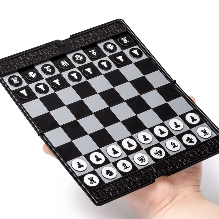 Travel Magnetic Chess Wallet Set - 7-7/8