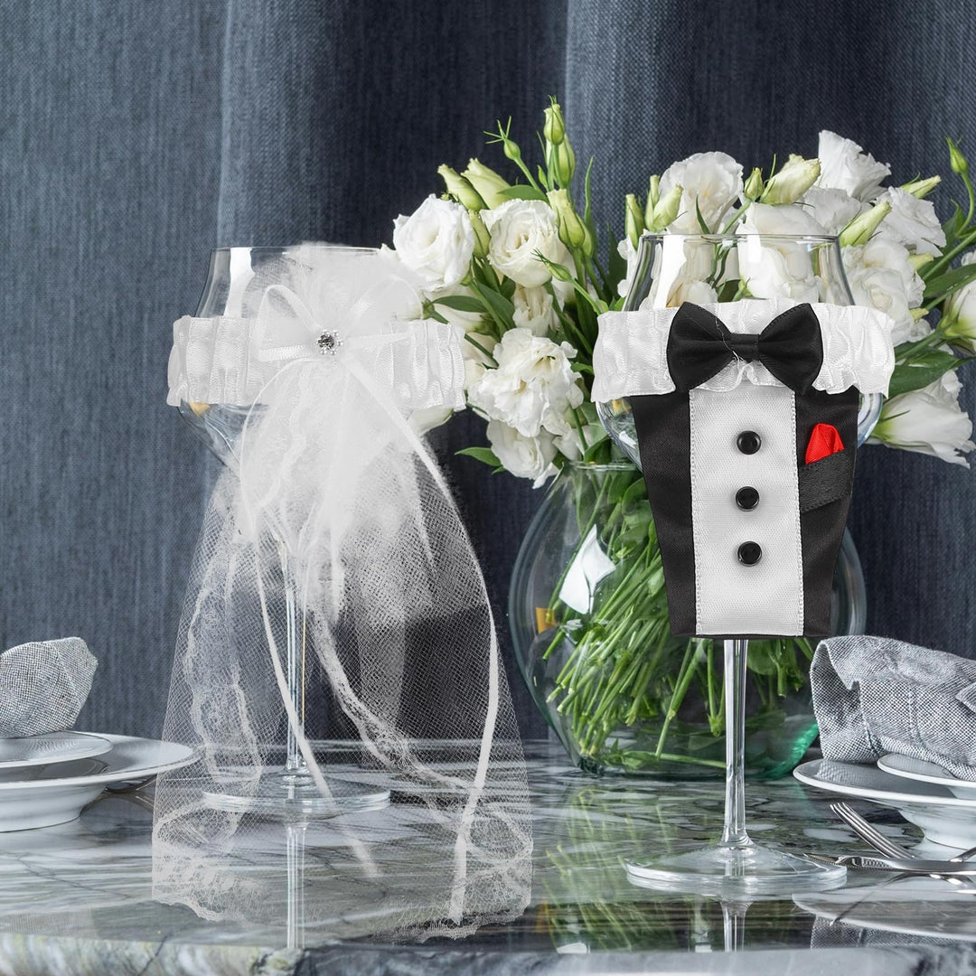 STOBOK 2pcs Wedding Wine Bag Bride and Groom Wine Bottle Cover Wedding Party Banquet Dinner Table Centerpieces Decoration