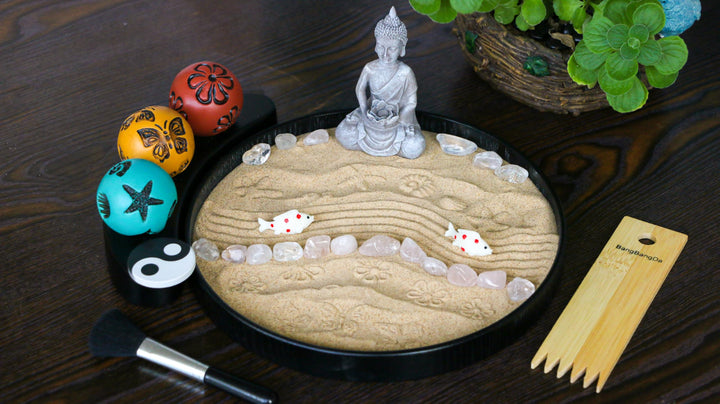 Japanese Meditation Buddha Zen Garden - Tabletop Crystal Rock Sand Zen Garden Kit for Desk Sandbox w/Zen Rake Stamp Spheres Accessories Tools Healing Stone Office Relaxation Zen Decor Zen Gifts