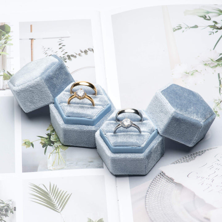 Giftop Premium Velvet Ring Bearer Box for Proposal Enga