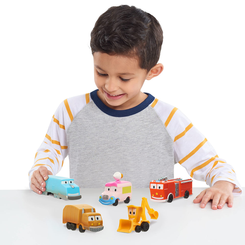 The Stinky & Dirty Show 5 Piece Collectible Figure Set, Kids Toys for Ages 3 Up by Just Play