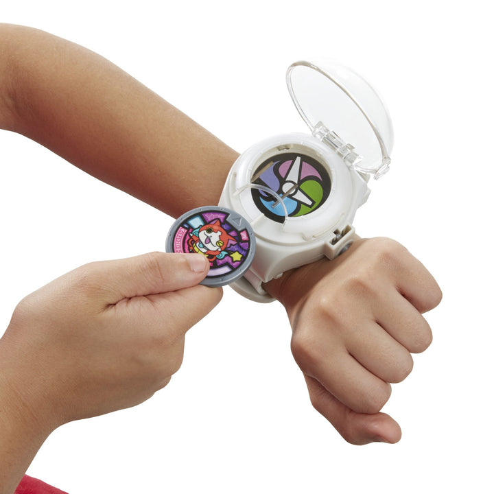 Yokai Season 1 Watch with 2 Medals