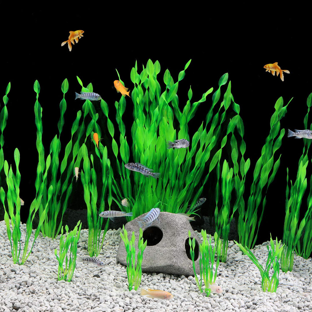Artificial Aquarium Plants, 13 Pack Plastic Seaweed Water Plants for Fish Tanks (Green)
