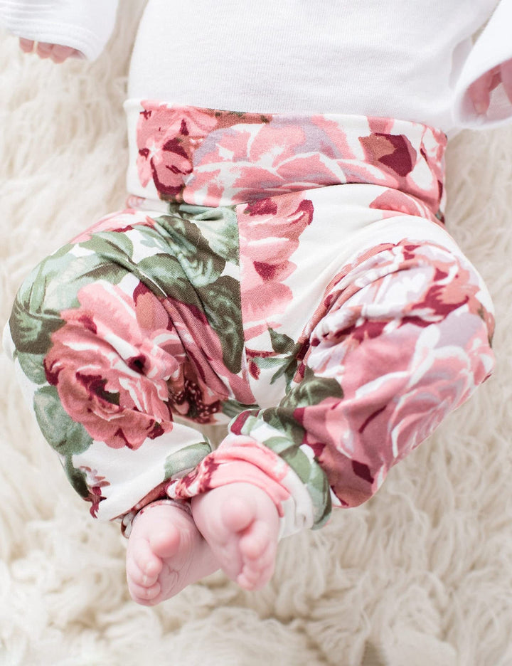 Baby Girl Clothes Preemie Clothes Girl Hi Im New Here Newborn Outfit Romper + Floral Pants + Headband + Hat Preemie Baby Girl Clothes 4PCS Set