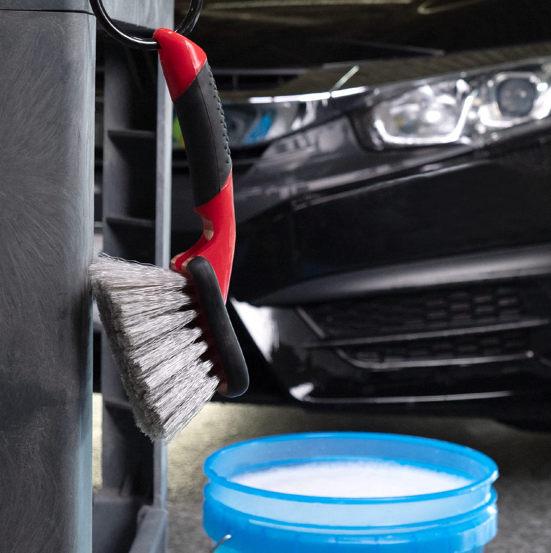 Mothers Car Wash Brush, Wheel and Fender Brush, Short H