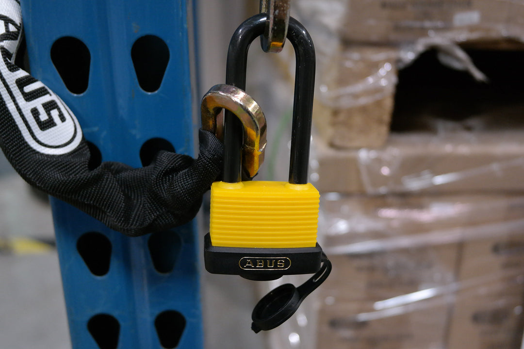 Yellow 70HB/45-63 KD Weather Solid Brass Body Stainless Steel Shackle Keyed Different Padlock
