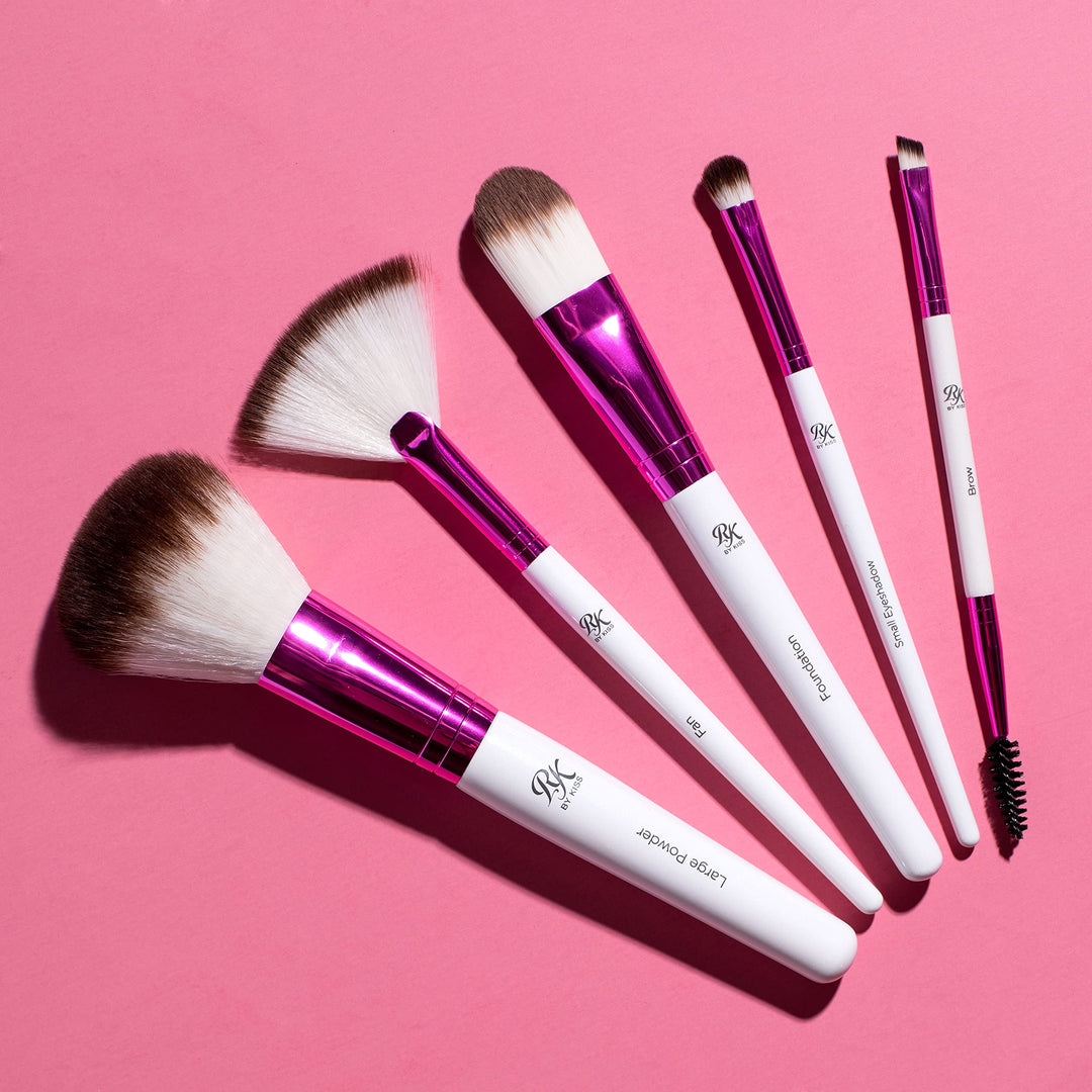 Kiss Ruby Kisses Make-Up Brush (Flat Kabuki)