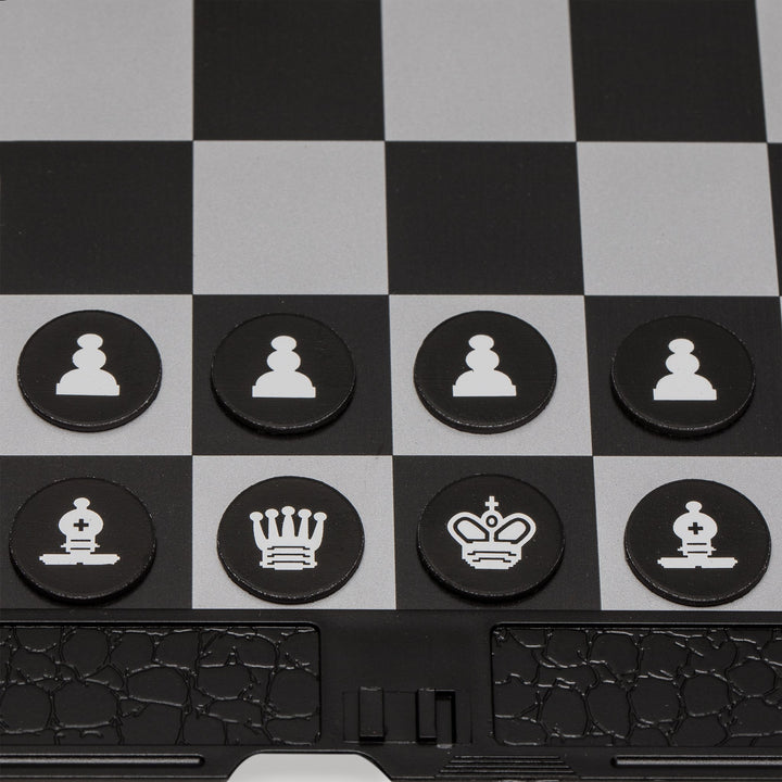 Travel Magnetic Chess Wallet Set - 7-7/8