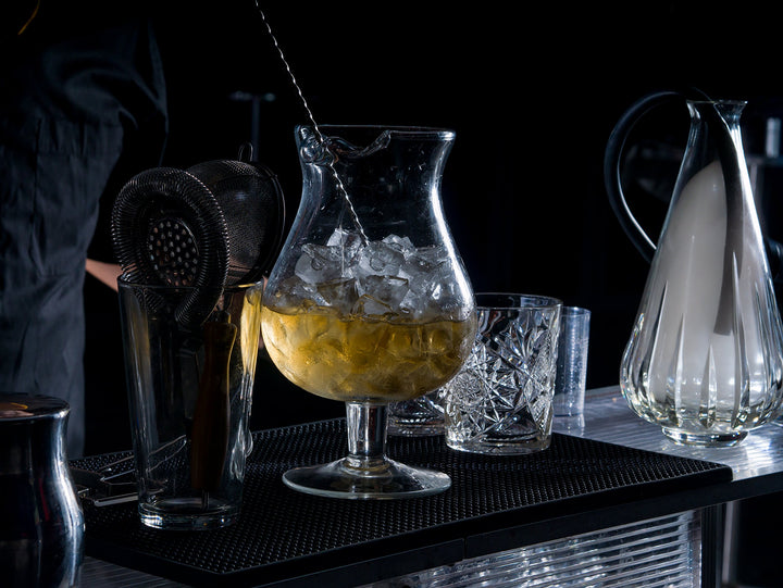 18 Cocktail Mixing Glass Bar Spoon - Long Handle Stainless Steel Drink Pitcher Mixer to Chill and Mix Stirred Drinks - 1 Spoon