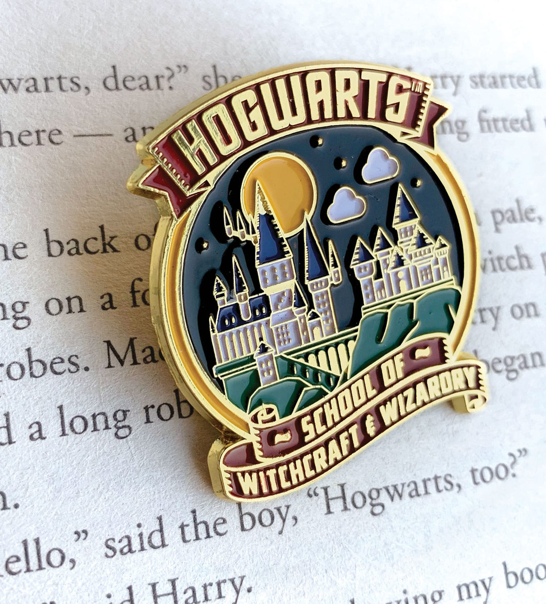 Harry Potter Hogwarts at Night Full Color 1.5 Enamel Pin