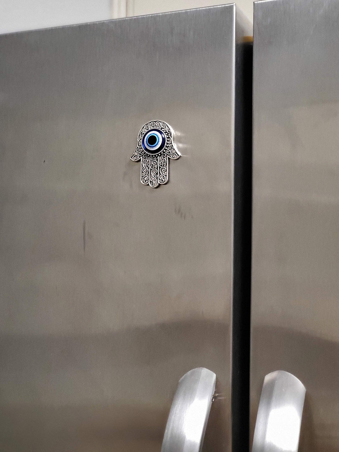 Hamsa Hand Charm Magnet - For Fridge, Office, &amp; Kitchen - Evil Eye Protection and Good Luck Symbol - Decorations &amp; Home Accessories - Multi-Use Metal Alloy Magnet (Silver Hamsa 1 Eye)