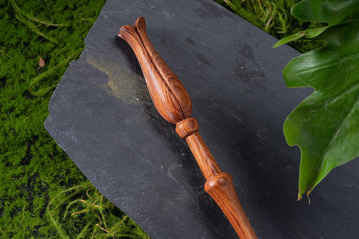 Hand Carved Wooden Flower Wand, Handmade Magic Wand for Collectible and Cosplay Girl Wand 15&#39;&#39; for Children and Adults on Halloween, Christmas (Flower Wand)