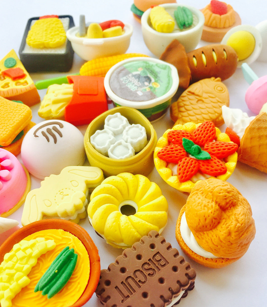 30 PCs Collectible Set of Adorable Puzzle Sweet Dessert Food Cake Erasers for Kids - No Duplicates - Puzzle Toys Best for Party Favors-Treasure Box Items for Classroom