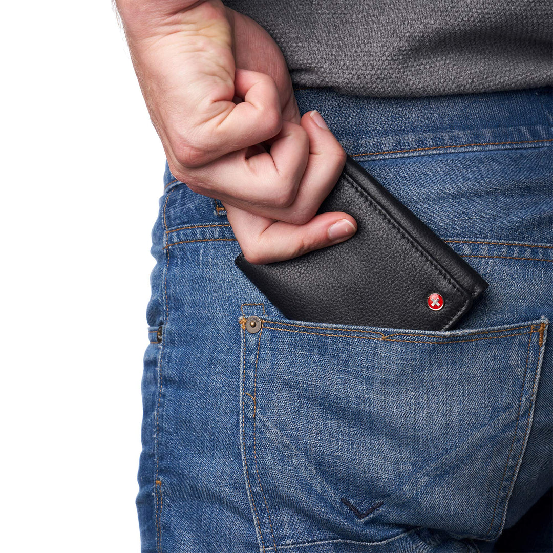 Mens Leon Trifold Wallet RFID Safe Genuine Leather Comes in a Gift Box Black