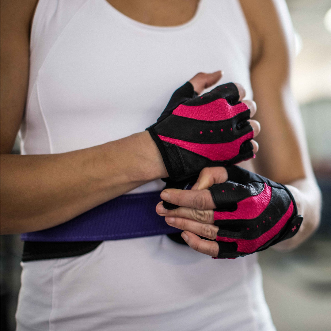 Women&#39;s Pro Gloves with Vented Cushioned Leather Palm for Weightlifting, Training, Fitness, and Gym Workouts Small